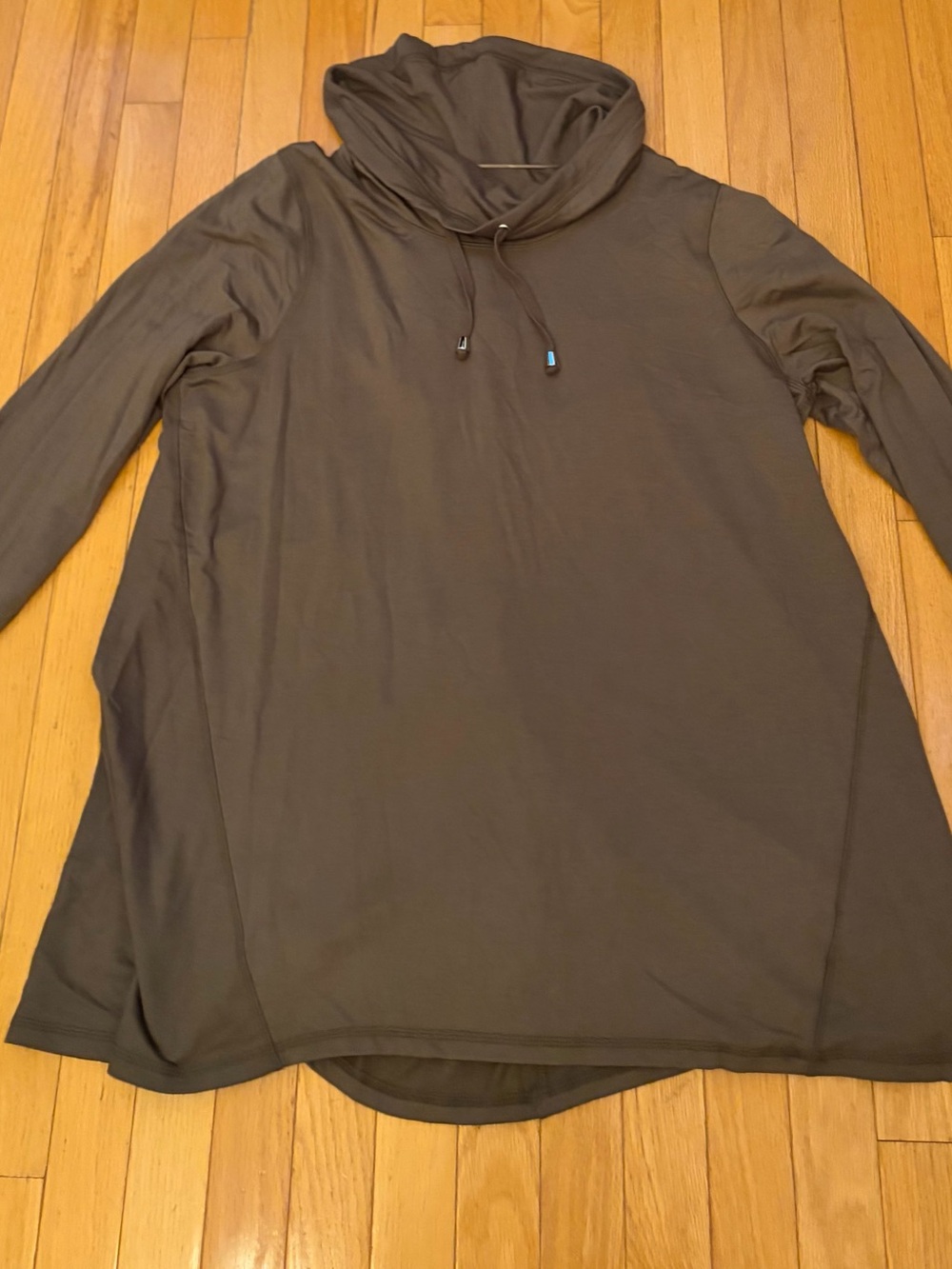 Cable & Gauge Olive Hooded Tunic Top